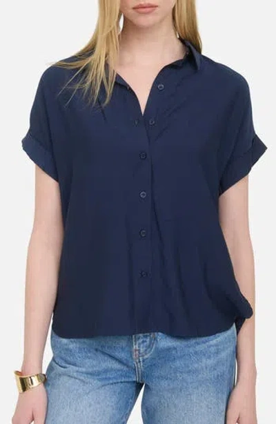 Blu Pepper Short Sleeve Button-up Shirt In Blue