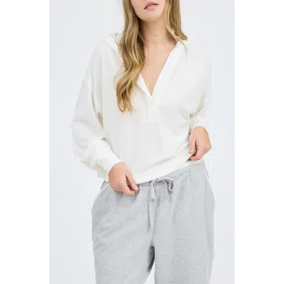 Blu Pepper Solid Hooded Henley In Off White
