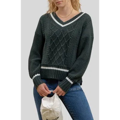 Blu Pepper Stripe V-neck Cable Knit Sweater In Hunter Green