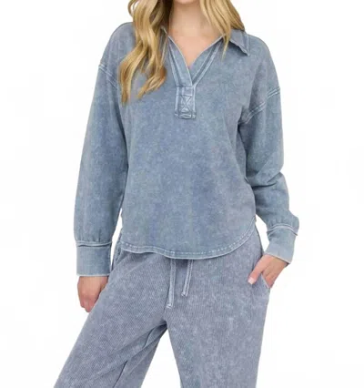 Blu Pepper Washed Long Sleeve U Hem Polo Knit Top In Indigo Blue