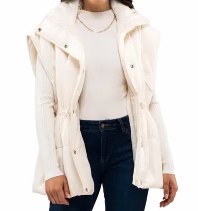 Blu Pepper Zip Front Puffer Vest In White