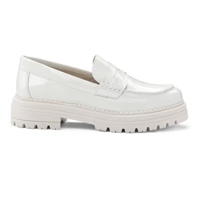 Blublonc Women's Charlotte Loafer Shoes In Ivory Patent In White