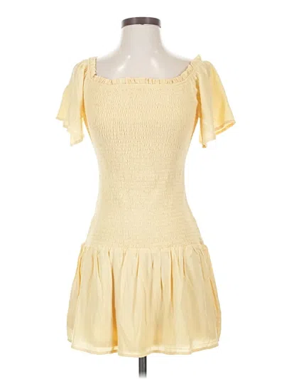 Pre-owned Blue Blush Cocktail Dress In Yellow