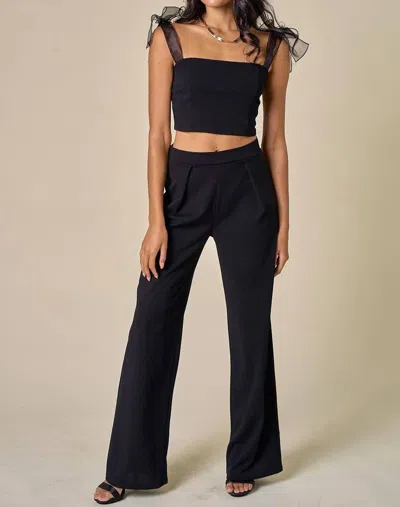 Blue Blush Wide Leg Pants In Black In Blue