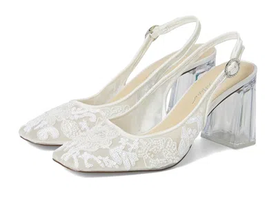 Blue By Betsey Johnson Ninah In White