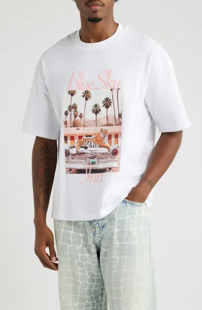 Blue Sky Inn Tiger Logo Cotton Graphic T-shirt In White