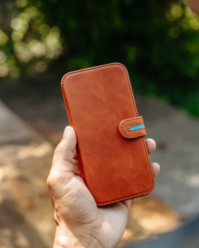 Bluebonnet Iphone Leather Folio Case In Brown