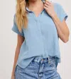 Bluivy Button Up Cotton Shirt In Chambray In Blue