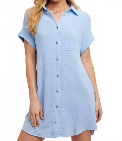 Bluivy Button-up Shirt Dress With Pockets In Chambray In Blue