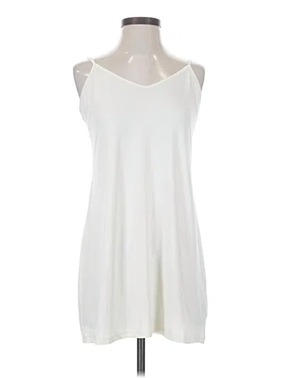Pre-owned Bluivy Casual Dress In White