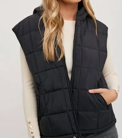 Bluivy Puffer Zip-up Hooded Vest In Black In Neutral