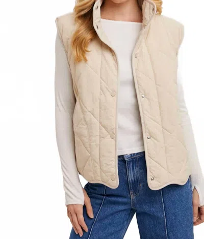 Bluivy Women's Button Down Quilted Puffer Vest In Creamy Beige In Neutral