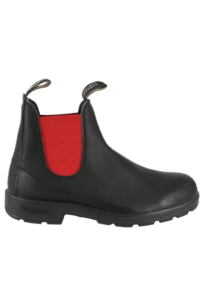 BLUNDSTONE BLACK LEATHER BOOT WITH CONTRASTING RED ELASTIC STRAP