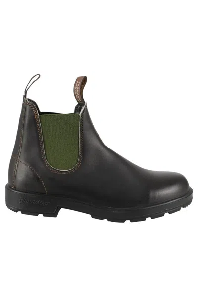 BLUNDSTONE LEATHER BOOTS WITH CONTRASTING OLIVE GREEN ELASTIC BAND