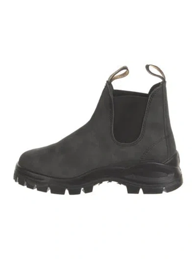 Pre-owned Blundstone Suede Chelsea Boots In Black