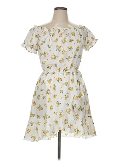 Pre-owned Blush Casual Dress In Yellow