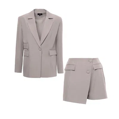 Bluzat Women's Neutrals Beige Suit With Regular Blazer With Double Pocket And Skort