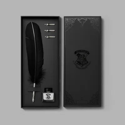 Blvck Harry Potter X  - Writing Essentials: Feather Pen Set In Animal Print