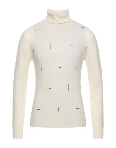 Bob Turtlenecks In Ivory
