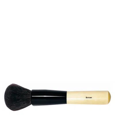 Bobbi Brown Bronzer Brush In White