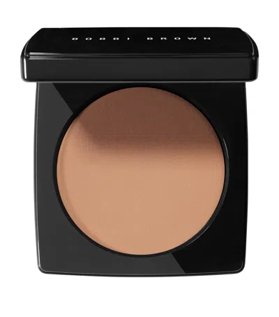 Bobbi Brown Bronzing Powder In Light