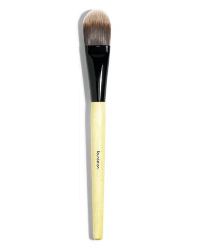 BOBBI BROWN PROFESSIONAL FOUNDATION BRUSH,E3CA01