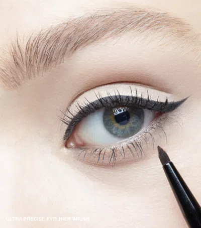 Bobbi Brown Ultra Precise Eyeliner Brush In White