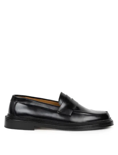 Bobbies Mark Loafers In Black Siyah