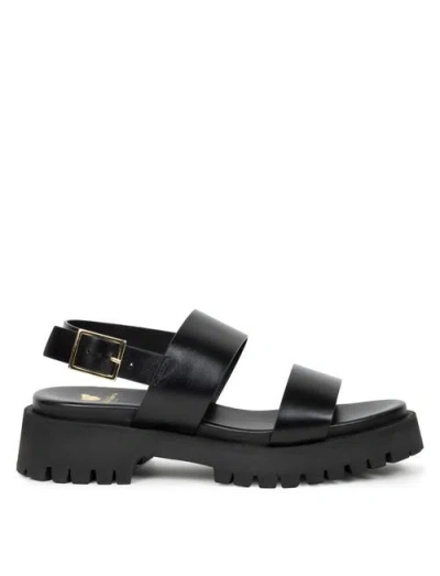 Bobbies Nami Flat Sandals In Black