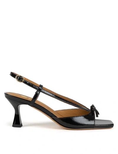 Bobbies Orchampt Heeled Sandals In Black