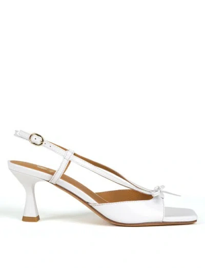 Bobbies Orchampt Heeled Sandals In White