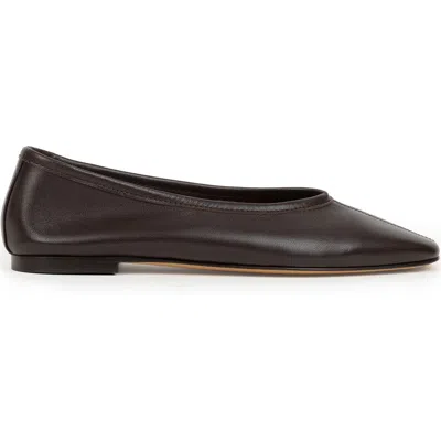 Bobbies Yona Ballet Flats In Brown