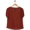 Bobeau Caty Shirred Shoulder T-shirt In Mahogany