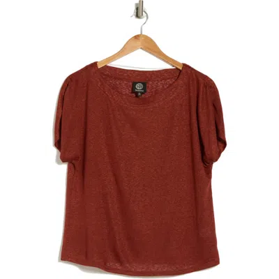 Bobeau Caty Shirred Shoulder T-shirt In Mahogany