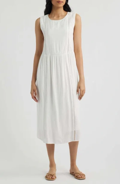 Bobeau Eyelet Trim Midi Dress In White