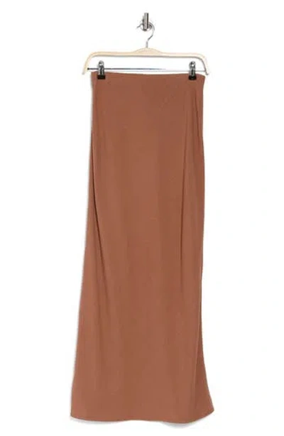 Bobeau Pull-on Maxi Skirt In Caramel
