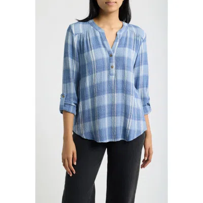 Bobeau Roll Sleeve Plaid Top In Blue