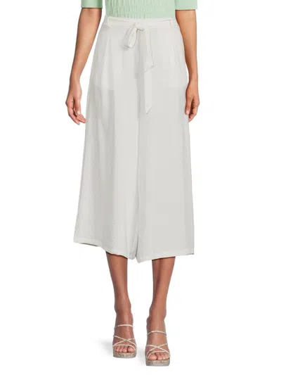 Bobeau Women's Belted Cropped Pants In Off White