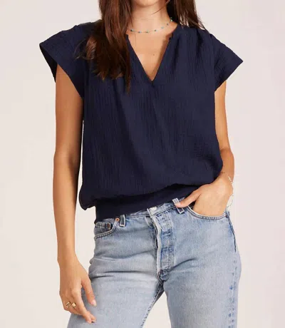 Bobi Betty Split Neck Tee Top In Navy In Blue