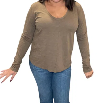Bobi Center Seam V Neck Tee In Dark Sage In Multi