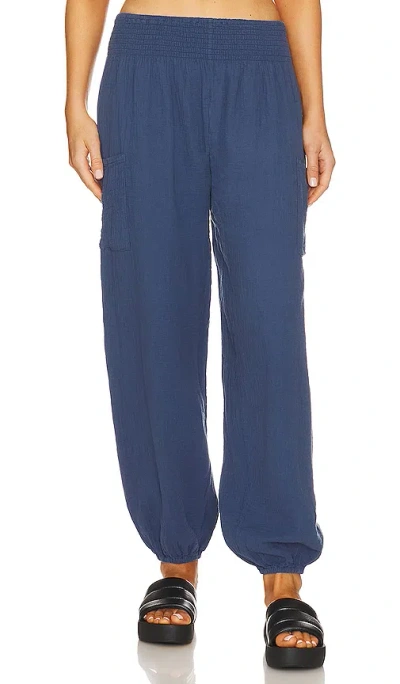 Bobi Cinched Pants In Coast