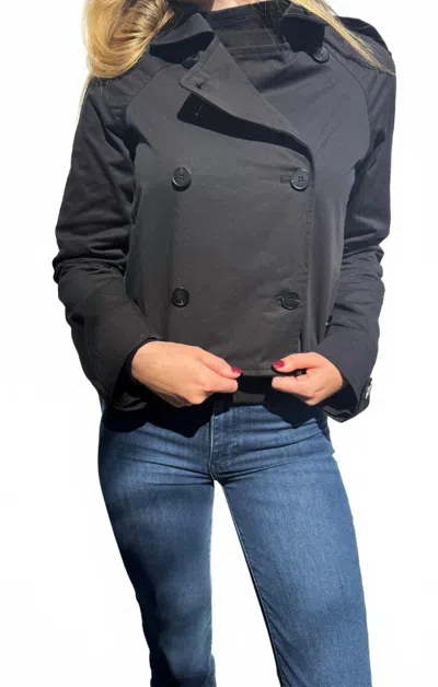 Bobi Crop Trench Coat In Black In Gray