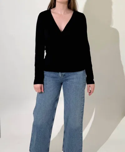 Bobi Front Knot Long Sleeve Tee In Black
