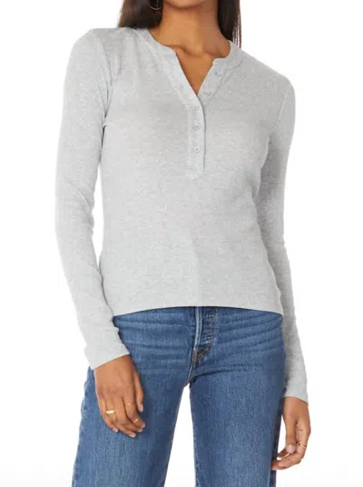 Bobi Henley Long Sleeve Tee In Heather Grey In White