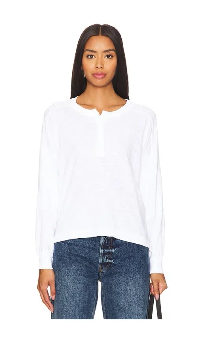 Bobi Long Sleeve In White