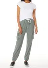 Bobi New Cargo Pocket Pant In Army In Green