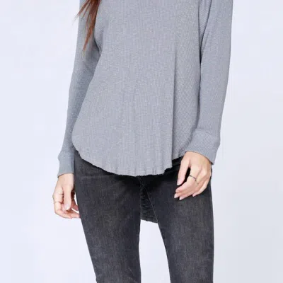 Bobi Raglan Tee In Overcast In Grey