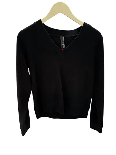 Bobi Women V-neck Long Sleeve Crop Boxy Top In Black