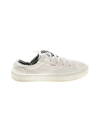 Pre-owned Bobs From Skechers Sneakers In White
