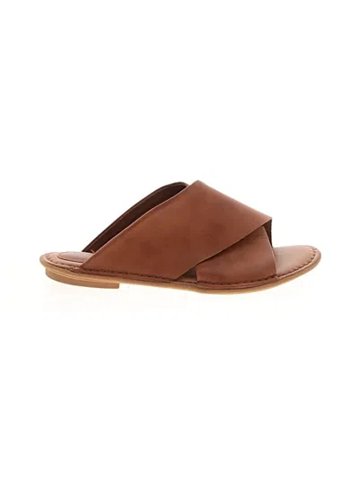 Pre-owned B.o.c. Sandals In Brown